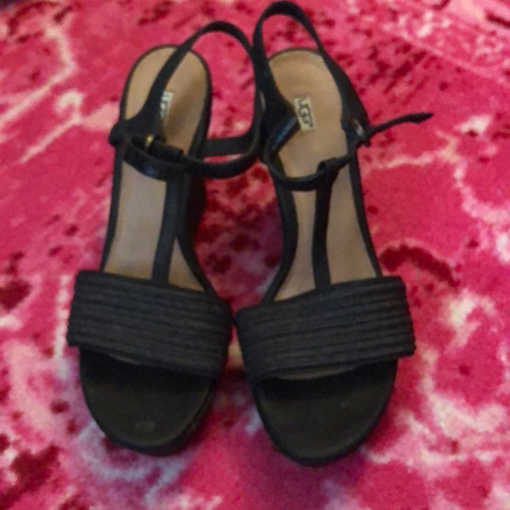 Black ugh wedges